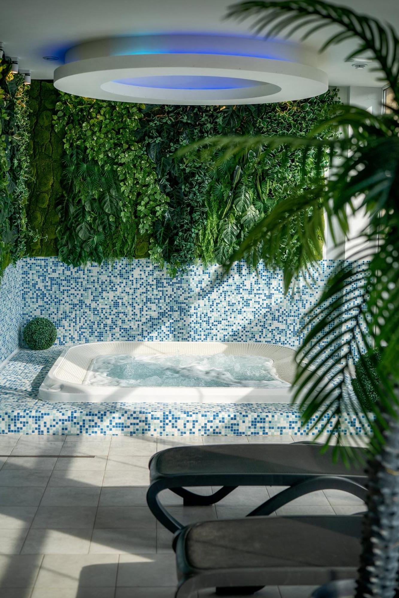 Wellness & Spa Nowy Dwor Hotel 3*